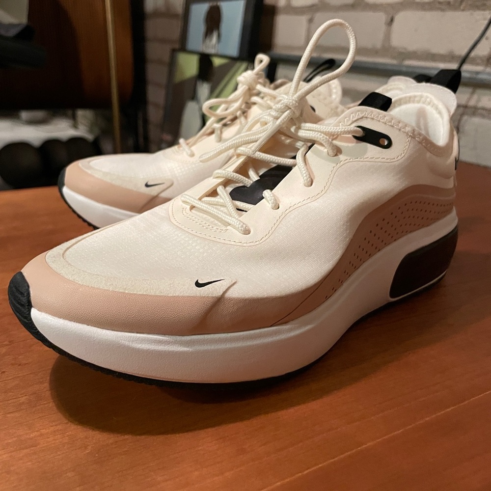 Nike Air Max Sneakers